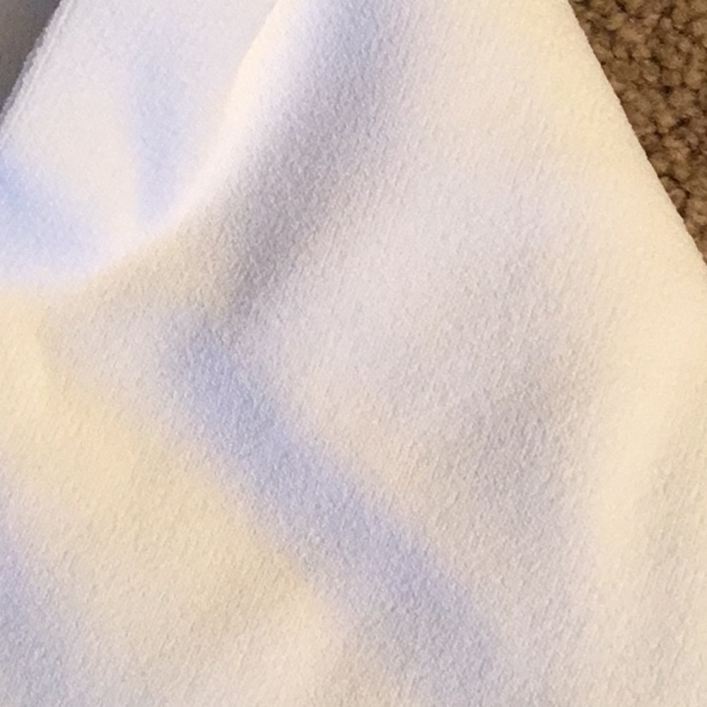 Heavy Polyester Knit Top - Picture 2 of 4